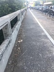 Calçada da Ponte Irmãos Rebouças depois do pedido do vereador Moschini
