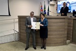 Entrega de homenagem ocorreu na 46ª reunião ordinária