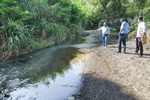 Vereadores da comissão verificaram descarte irregular no Santa Rosa e Santa Terezinha