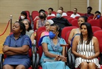 Homenageadas da noite, da esquerda para a direita na foto: Gisele Fabiane Benedito, Anna Semião de Lima e Evanilda Pereira da Silva 