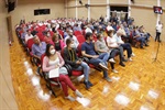 Audiência foi transferida do plenário para o salão nobre devido ao grande público presente