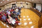 Audiência foi transferida do plenário para o salão nobre devido ao grande público presente