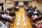 Audiência foi transferida do plenário para o salão nobre devido ao grande público presente