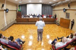 Audiência foi transferida do plenário para o salão nobre devido ao grande público presente