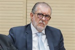 Audiência foi transferida do plenário para o salão nobre devido ao grande público presente