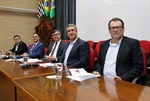 Mesa diretiva dos trabalhos
