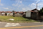 Terreno está localizado na rua Novo Cruzeiro, na esquina com avenida Professora Laura Ferraz de Campos Ferrari
