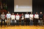 Câmara homenageou trabalhadores da construção civil