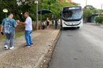 Valdir Vieira Marques, o Paraná, conversou com moradores do Pq. Piracicaba na manhã desta quarta-feira (22)