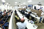 As reuniões ordinárias da Câmara acontecem às segundas e quintas-feiras, no Plenário "Francisco Antonio Coelho"