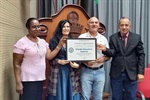 Cantora gospel é agraciada pela Câmara com voto de congratulações