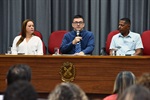  Câmara lança frente parlamentar com foco na inclusão dos autistas