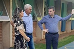 Vereador visita Escola José Otávio com o secretário de Educação 