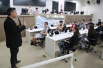 Visita aconteceu na manhã desta quinta-feira (6)