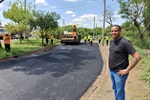 Vereador acompanha recapeamento asfáltico em ruas do bairro Alvorada