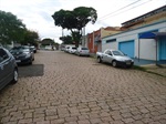 Vereador pede mais atenção ao trânsito da rua João Teodoro, na Vila Rezende