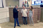 Homenageado esteve no plenário da Câmara na 16ª reunião ordinária