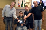 Bandeira entregou a moção de aplausos na reunião ordinária desta quinta-feira