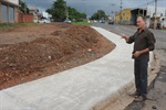 Secretaria de Obras iniciou a construção de calçadas na avenida Euclides de Figueiredo