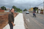 Secretaria de Obras iniciou a construção de calçadas na avenida Euclides de Figueiredo