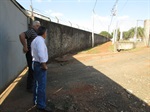 Dirceu Alves verifica demandas dos moradores da região do Vila Nova