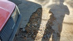 Camada asfáltica de várias ruas do Morumbi precisa de reparos