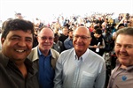 Wagnão com o prefeito Barjas Negri, o governador de São Paulo, Geraldo Alckmin, e o deputador estadual Roberto Morais