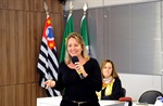 Rosana Borges Zaccaria, professora da Unimep, explicou conceitos e melhores formas de trabalhar a comunicação