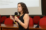 Juliana Poli, alergologista pediátrica, foi a segunda palestrante do dia