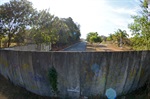 Moradores querem resposta sobre muro que divide os bairros Santa Rita Avencas e Jardim Santa Rita