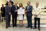 Câmara homenageia Dia do Professor e concede o Prêmio Educador do Ano