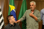 Presidente do clube, Jorge Nascimento recebeu a moção