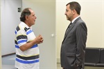 Promotor de Justiça Ivan Carneiro Castanheiro conversa com Longatto