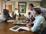 Gilmar Rotta reuniu-se com o prefeito, presidentes de autarquias e moradores da comunidade Pantanal