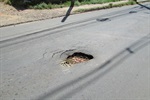 Buracos na rua Buenos Aires atrapalhavam o trânsito