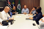 Reunião contou com a presença de Gilmar Rotta, merendeiros, dirigentes sindicais e secretários municipais