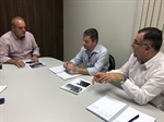 Na reunião, conversaram sobre demandas dos bairros Cecap, Jardim Califórnia e Residencial Portal Água Branca