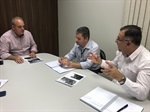 Na reunião, conversaram sobre demandas dos bairros Cecap, Jardim Califórnia e Residencial Portal Água Branca