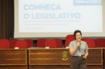 Luana Leite Arcangeleti, estagiária do Departamento de Documentação e Transparência, explicou a história das Câmaras de Vereadores no Brasil