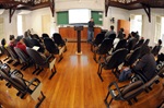Anfiteatro do Pavilhão de Ciências Humanas da Esalq-USP recebeu a mesa-redonda, na tarde desta quinta-feira