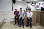 Vice-presidente e técnico estiveram na Câmara nesta segunda-feira