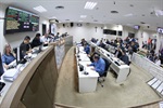 Visão geral do plenário "Francisco Antonio Coelho" na noite desta quinta-feira