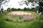 Comunidade do Jardim Paineiras reivindica pista de caminhada