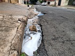 Buraco na rua Dona Santina