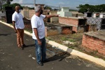 População pede ampliação de obras estruturais no Cemitério da Vila (Foto: Marcio Bissoli, Mtb 48.321)