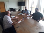 Reunião foi realizada na tarde desta segunda-feira (1º), na Prefeitura Municipal