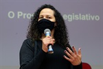 Mariane Pereira, chefe do Departamento do Legislativo