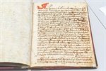 Encadernação é o documento mais antigo da Câmara, datado de 1784 