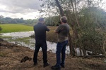 Vereador Josef Borges (Solidariedade) e geólogo Fábio Tadeu Lazzerini 