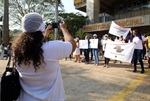 Manifestação em frente à Prefeitura